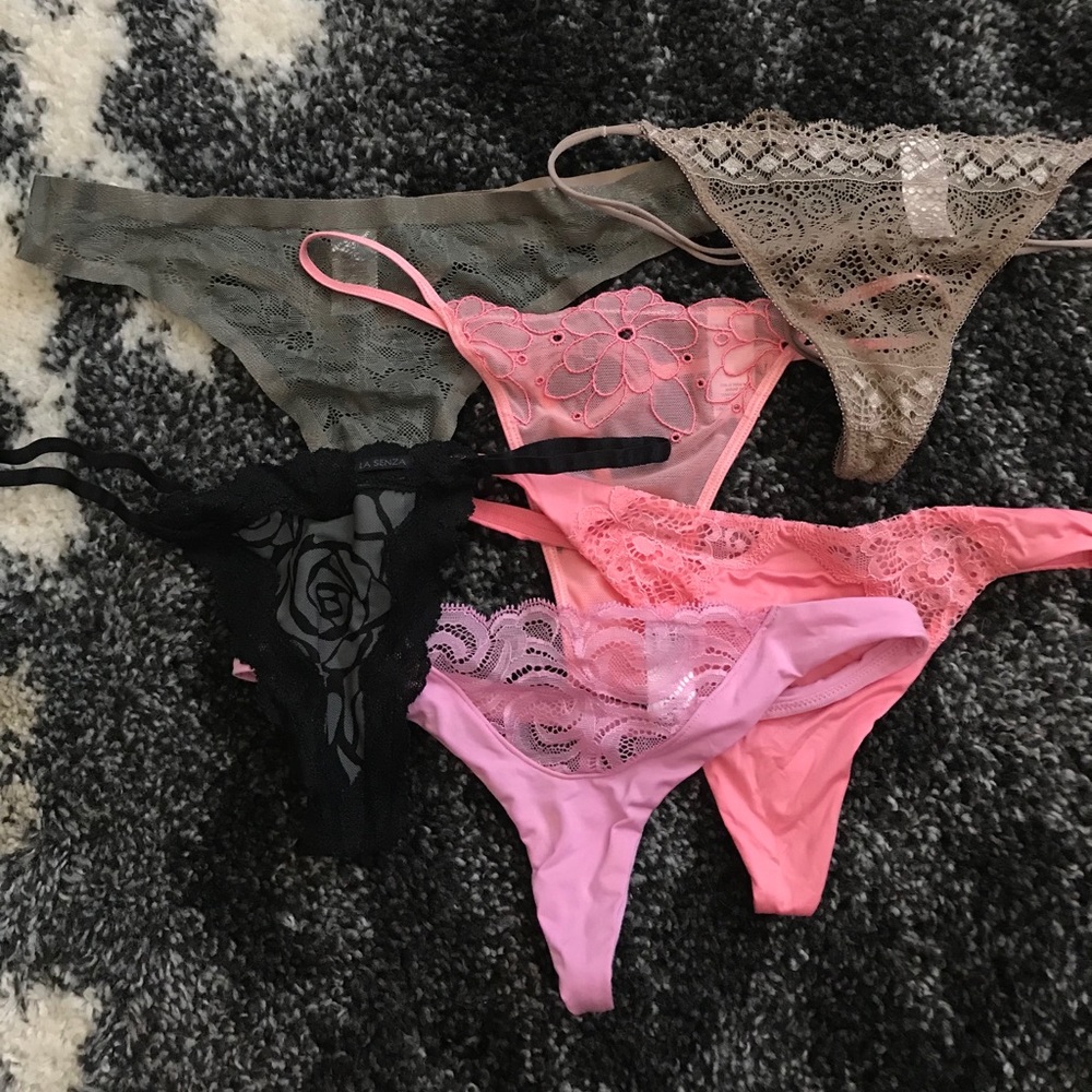 NWOT La Senza Lace Thong Bundle Size X-Small